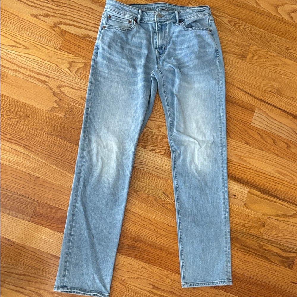 American Eagle Outfitters Men's Slim Jeans in Soft Blue